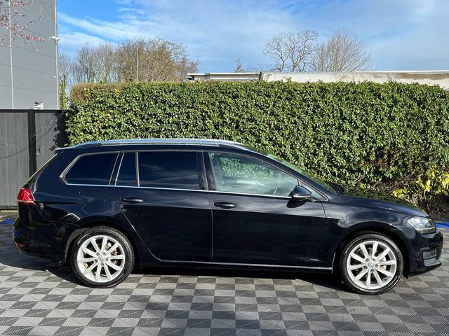 Image for 2017 Volkswagen Golf COMFORTLINE VARIANT 1.2 TSI // 17" ALLOYS // APPLE CARPLAY/ANDROID AUTO // DUAL ZONE CLIMATE CONTROL