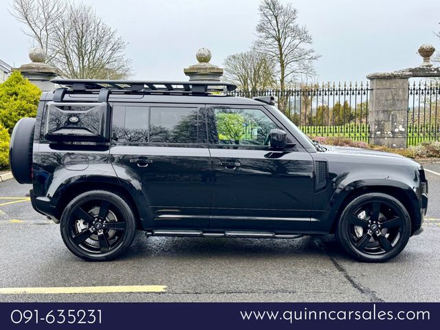Image for 2023 Land Rover Defender 110 P400e X-DYNANIC AUTO URBAN==HUGE SPEC==