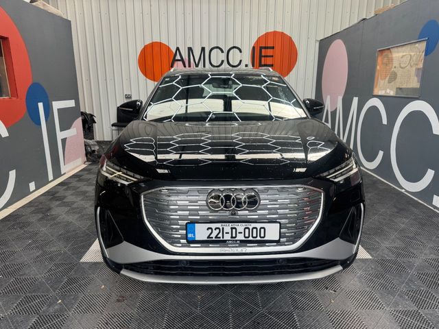 Image for 2022 Audi Q4 e-tron 2022 AUDI Q4 E-TRON 40 S LINE AUTOMATIC / CRUISE CONTROL / 360 PARKING CAMERA / HEATED SEATS / PADDLE SHIFTERS / APPLE CARPLAY / AMBIENT LIGHTS