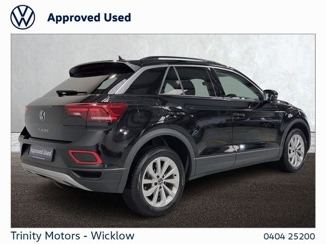 Image for 2026 Volkswagen T-Roc ** EDITION 75 ** 1.0 TSI ** 116BHP ** MANUAL ** STUNNING SUV ** TRINITY VOLSKWAGEN **