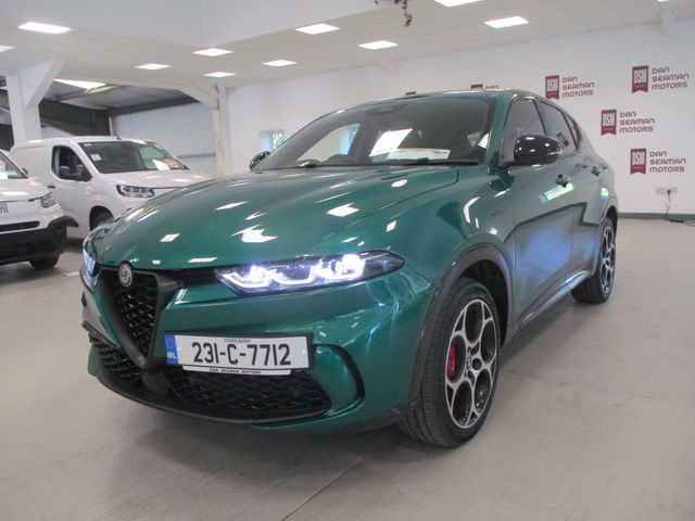 Image for 2023 Alfa Romeo Tonale Veloce 1.3 280 Phev Q4 AWD 5DR-280 BHP-AUTO-SPORT INTERIOR-LOW KM'S