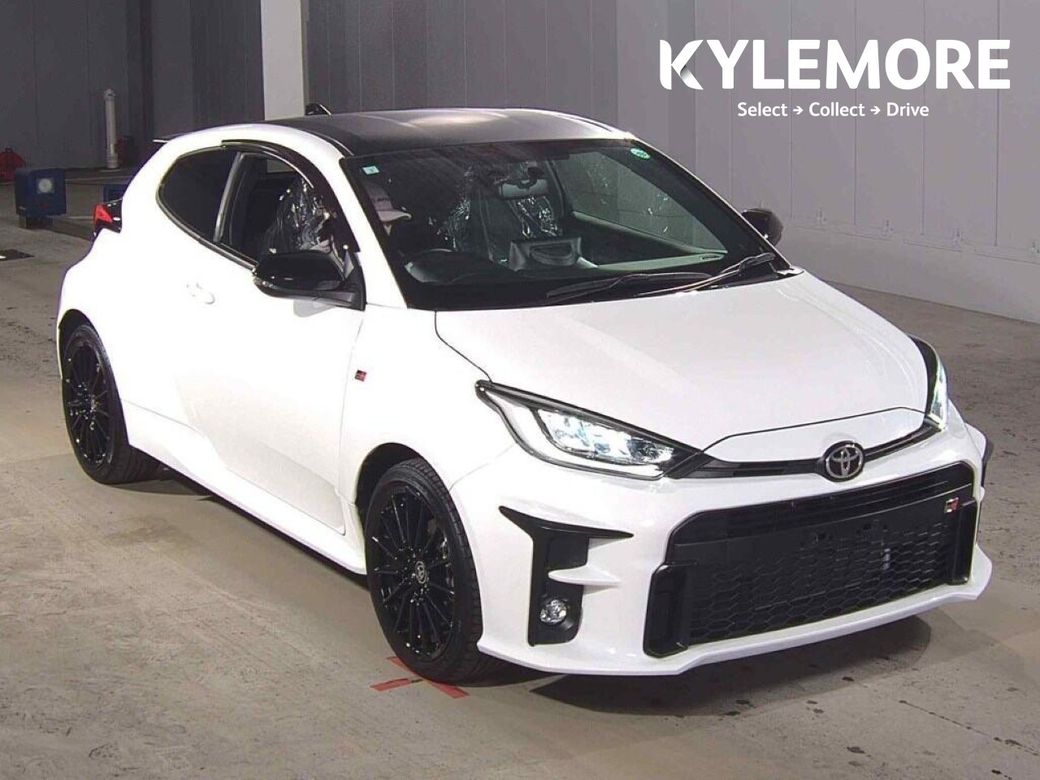 Image for 2021 Toyota GR Yaris 1.5 AUTOMATIC - 18'' GR ALLOYS - LED HEADLIGHTS - PUSH BUTTON START/STOP HEATED SEATS - CRUISE CONTROL