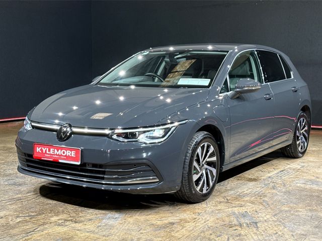 Image for 2023 Volkswagen Golf STYLE TSI DSG