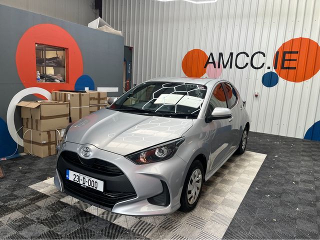 Image for 2023 Toyota Yaris 2023 TOYOTA YARIS X 1.0 AUTOMATIC / REVERSE CAMERA AND MORE