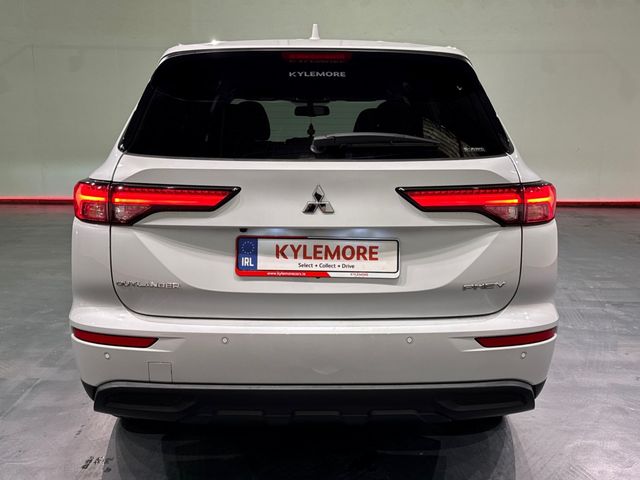 Image for 2022 Mitsubishi Outlander 2.4L PETROL PLUG-IN HYBRID AUTOMATIC - CRUISE CONTROL - HEATED SEATS - REVERSE CAMERA/360 CAMERA