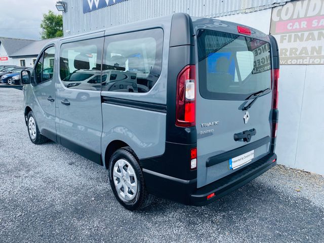 Image for 2023 Renault Trafic 