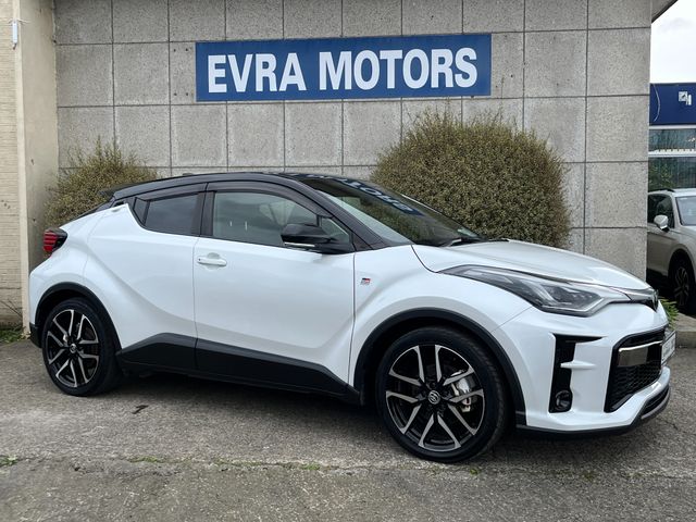 Image for 2022 Toyota C-HR GR SPORT AUTOMATIC HYBRID 1.8 PETROL //HALF LEATHER HEATED SEATS//360 PARKING CAMERAS//KEYLESS ENTRY//ADAPTIVE CRUISE CONTROL//