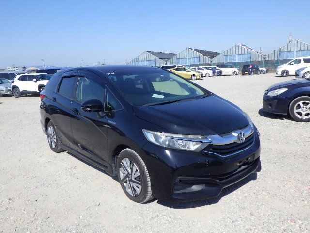 Image for 2015 Honda Shuttle 1.5 Petrol Hybrid Auto