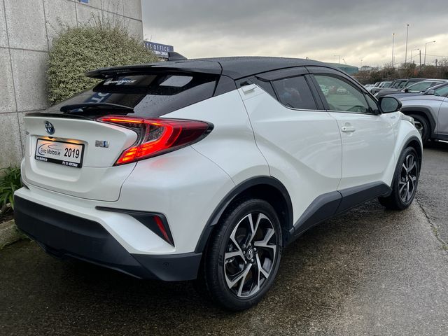 Image for 2019 Toyota C-HR SOL HYBRID AUTOMATIC 1.8 PETROL //HIGH SPEC//LOW MILES//HALF LEATHER HEATED SEATS//ADAPTIVE CRUISE CONTROL//REVERSE CAMERA//KEYLESS ENTRY//