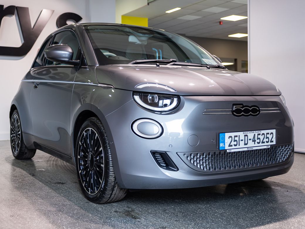 Image for 2025 Fiat 500e LA Prima 42KWH 3DR Auto