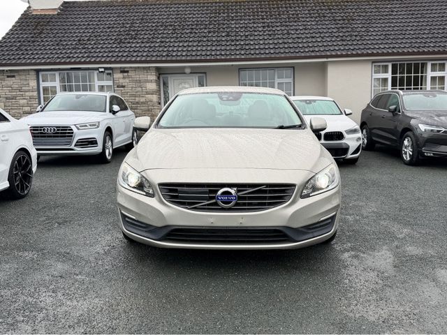 Image for 2018 Volvo S60 2.0 D4 SE DYNAMIC PLUS DIESEL AUTOMATIC // TINY KMS // MASSIVE SPEC // FULL HEATED LEATHER // REVERSING CAMERA // CRUISE CONTROL // LANE ASSIST // COLLISION WARNING SYSTEM // UPGRADED SPORT ALLOYS