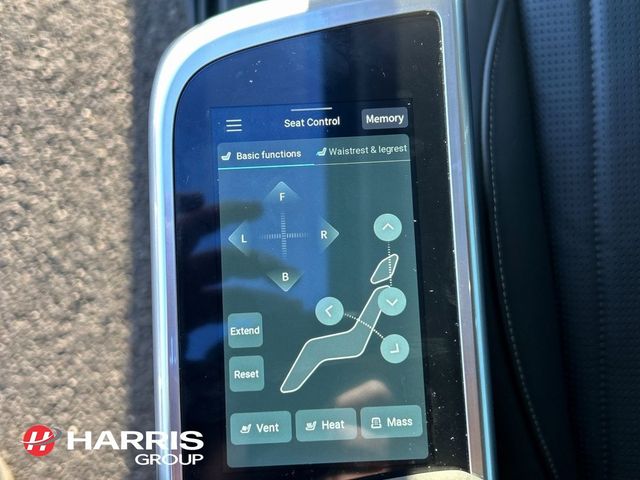 Image for 2023 Maxus MIFA 9 90 kWh Premium