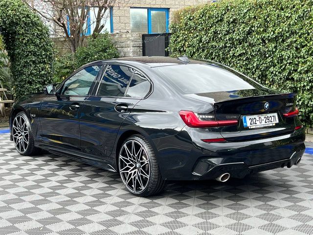 Image for 2021 BMW 3 Series 330e M-SPORT COMPETITION 2.0 HYBRID // NEW M3 COMPETITION ALLOYS // APPLE CARPLAY/ANDROID AUTO // LEATHER HEATED SEATS