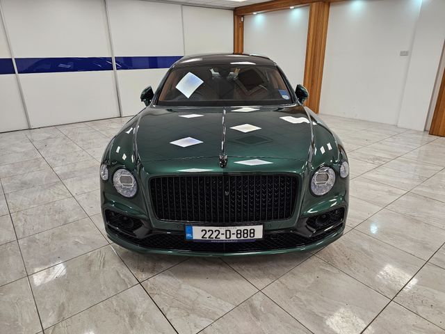 Image for 2022 Bentley Flying Spur V6 Hybrid Auto // Racing Green