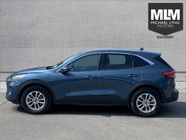 Image for 2022 Ford Kuga 2.5 Duratec 190PS FHEV Titanium Auto