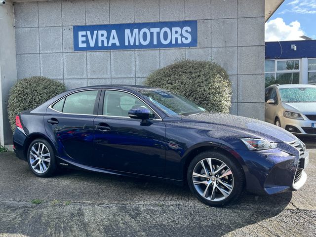 Image for 2017 Lexus IS 300h EXECUTIVE AUTOMATIC HYBRID 2.5 PETROL //LOW MILES//HALF LEATHER HEATED SEATS//REVERSE CAMERA//KEYLESS ENTRY//ADAPTIVE CRUISE CONTROL//