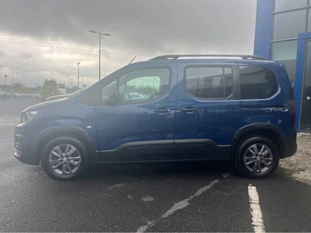 Image for 2022 Peugeot Rifter Wheelchair Accessible SWB manual