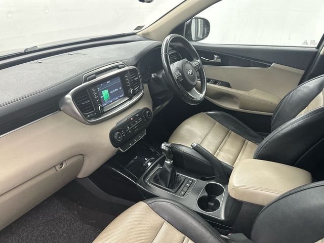 Image for 2017 Kia Sorento 2.2D PLATINUM *7 SEATER* €80 P/W
