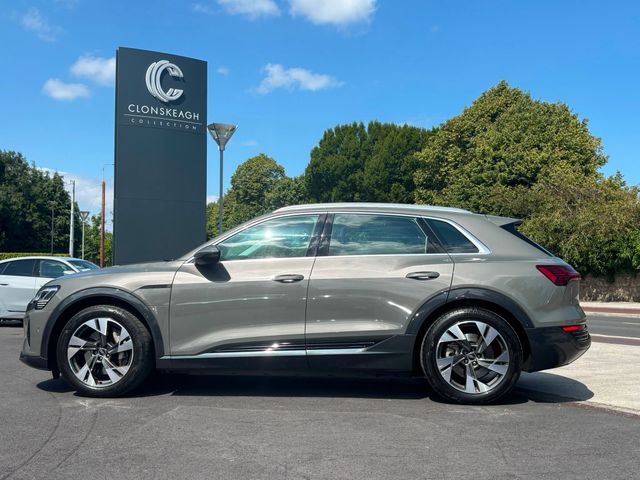 Image for 2023 Audi Q8 e-tron QUATTRO SPORT
