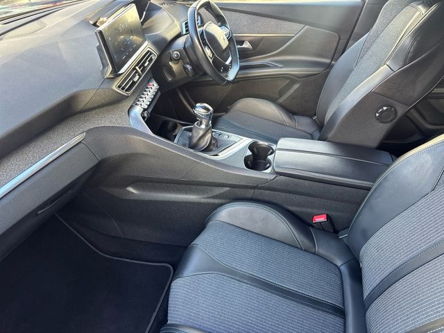 Image for 2022 Peugeot 3008 FL ALLURE 1.5 BLUE HDI 13 130 6.2