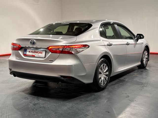 Image for 2018 Toyota Camry 2.5 HYBRID AUTOMATIC - CRUISE CONTROL - TOYOTA SAFETY SENSE - LANE KEEP ASSIST - HEATING / AC CONTROLS - REVERSE CAMERA 
