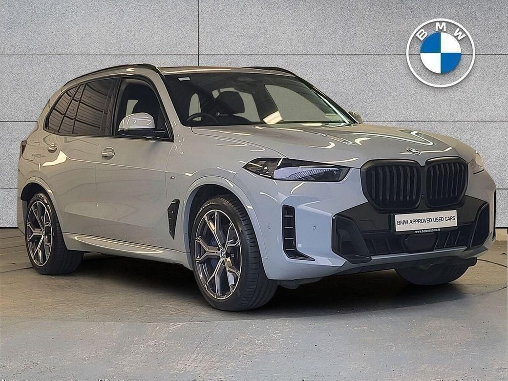 Image for 2024 BMW X5 xDrive50e M Sport