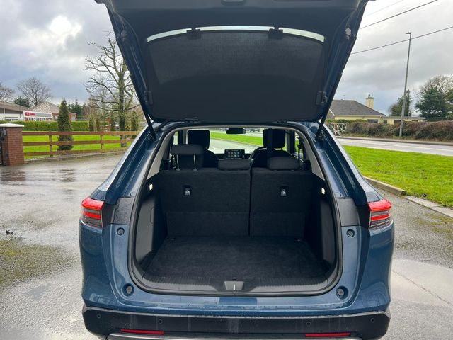 Image for 2025 Honda HR-V E:hev Elegance