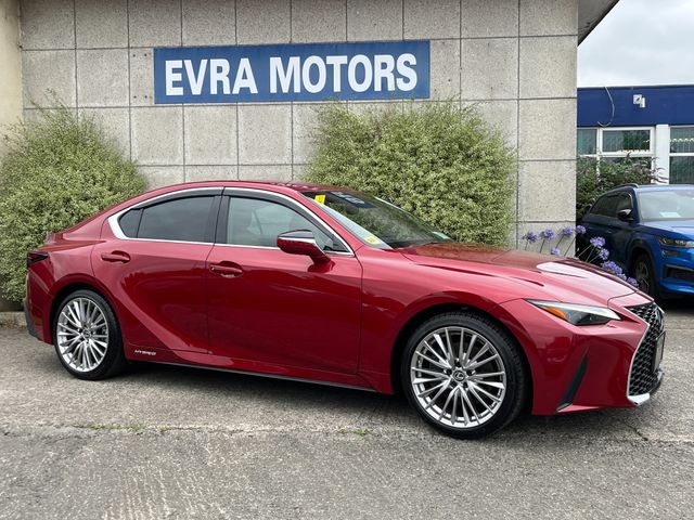 Image for 2021 Lexus IS 300h VERSION L AUTOMATIC HYBRID 2.5 PETROL //VERY LOW MILES//MASSIVE SPEC//MARK LEVINSON SOUND//FULL LEATHER ELECTRIC HEATED/COOLED SEATS//360 PARKING CAMERAS//KEYLESS ENTRY//