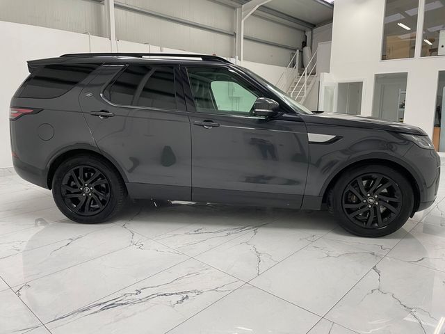 Image for 2019 Land Rover Discovery 3.0 V6 S/C 340 PS 4WD Auto HSE 2 Seat Commercial