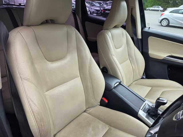 Image for 2014 Volvo XC60 2.0 D4 SE NAV 181BHP // NCT TILL 07/27 // FULL LEATHER INTERIOR
