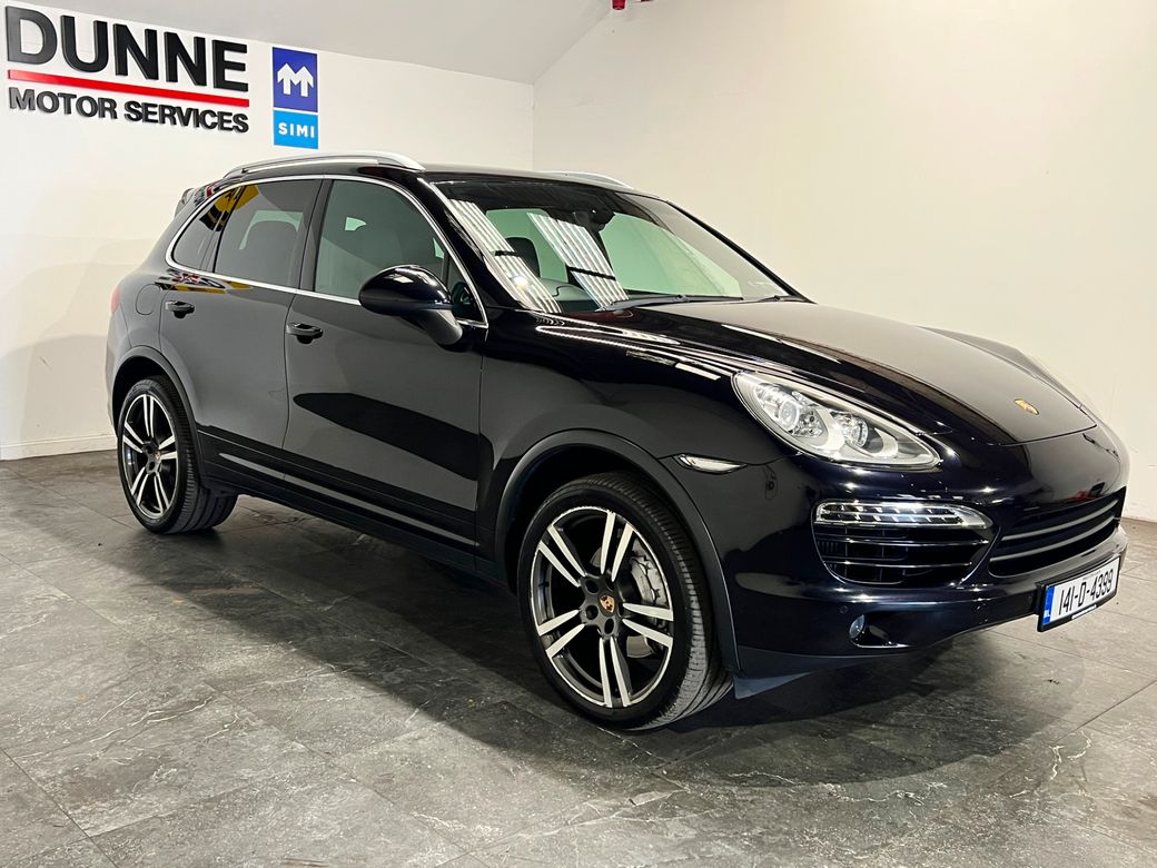 Image for 2014 Porsche Cayenne *3.0 Diesel*SUNROOF* NCT 5/26*21"DIAMOND CUT ALLOYS*FULL BLACK LEATHER*ELECTRIC SEATS*HUGE SPEC*AUTO*12 MONTHS WARRANTY AVAILABLE*FINANCE AVAILABLE 