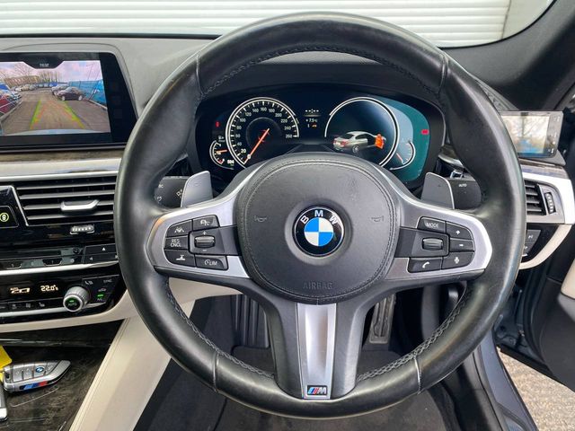 Image for 2017 BMW 5 Series 523D M-SPORT COMPETITION PACK 2.0 // 360 PARKING CAMERAS // LEATHER HEATED M-SPORT SEATS // DIGITAL CLUSTER