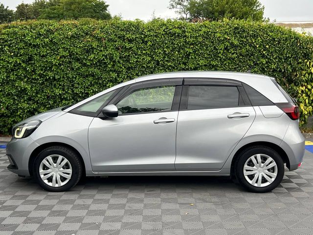 Image for 2021 Honda Fit 1.5 HYBRID AUTO // DIGITAL CLUSTER // PARKING SENSORS // ADAPTIVE CRUISE CONTROL