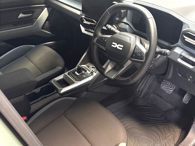 Image for 2026 Dacia Duster Extreme HEV 155 E06X
