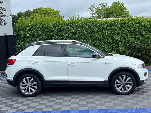 Image for 2020 Volkswagen T-Roc STYLE DESIGN 2.0 TDI // SERVICE HISTORY // REVERSE CAMERA // DIGITAL CLUSTER