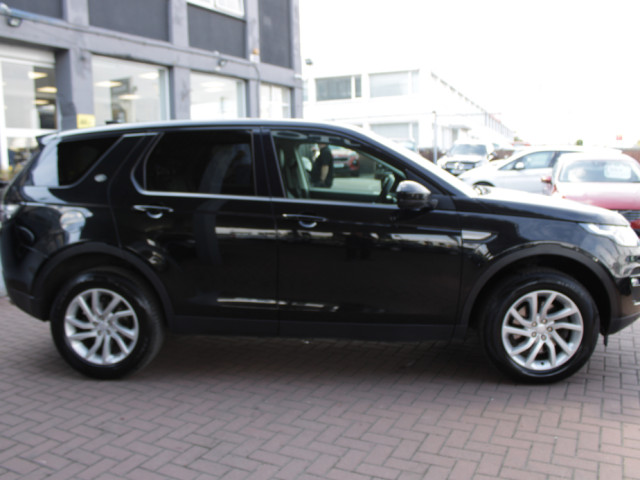 Image for 2018 Land Rover Discovery Sport 2.0 TD4 SE LIMITED TECH 180BHP 7SEATER AUTOMATCI // STUNNING JEEP// BUY WITH CONFIDENCE AA AND SIMI APPROVED DEALER 2025 // ALL TRADE INS WELCOME // FINANCE ARRANGED //