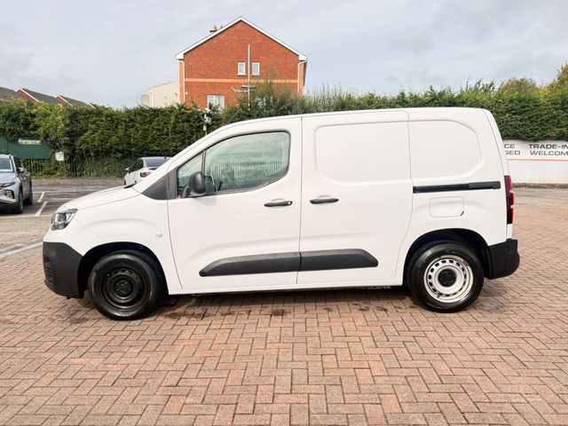 Image for 2023 Fiat Doblo SWB 1.5 100HP 650KG 4DR