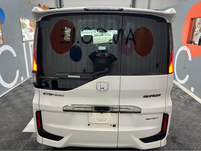 Image for 2021 Honda Stepwagon €30950 2021 HONDA STEPWAGON HEV SPADA HYBRID SENSING 2.0 / CRUISE CONTROL / REVERSE CAMERA / HEATED SEATS / 7 SEATS