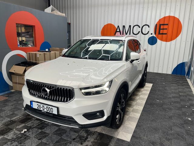 Image for 2021 Volvo XC40 2021 VOLVO XC40 RECHARGE T5 PHV 1.5 AUTOMATIC / CRUISE CONTROL / 360 CAMERA / ELECTRIC MEMORY & HEATED SEATS / HEATED STEERING WHEEL AND MORE