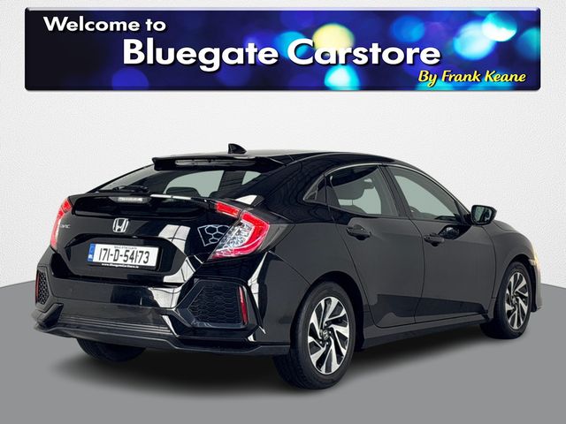 Image for 2017 Honda Civic 1.0 VTEC SE 5DR **FULL BLACK CLOTH INTERIOR**BLUETOOTH AUDIO**ELECTRIC HANDBRAKE**PARKING SENSORS**DIGITAL DASH**INFOTAINMENT SCREEN**SPEED LIMITER**ADAPTIVE CRUISE CONTROL**ECON MODE**A/C**AUTOHOLD**