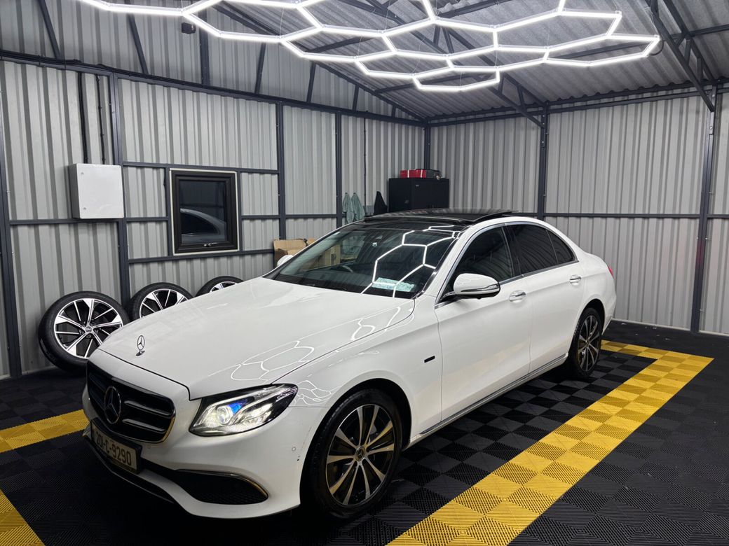 Image for 2020 Mercedes-Benz E Class E 300 de Plug-in Hybrid Avantgarde