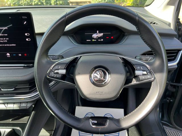 Image for 2022 Skoda Enyaq IV 60 // OPENING PAN ROOF // LEATHER HEATED SEATS // APPLE CARPLAY/ANDROID AUTO