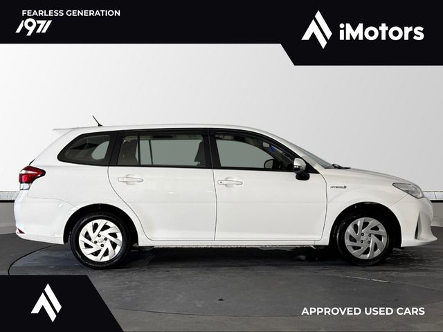 Image for 2020 Toyota Corolla Fielder EX HYBRID AUTOMATIC 