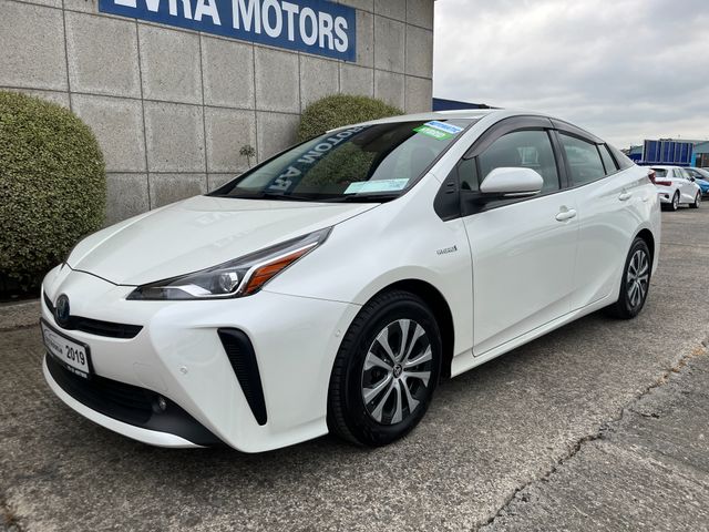 Image for 2019 Toyota Prius HYBRID AUTOMATIC 1.8 PETROL //HIGH SPEC// ELECTRIC DRIVERS SEAT//HEAD UP DISPLAY//KEYLESS ENTRY//