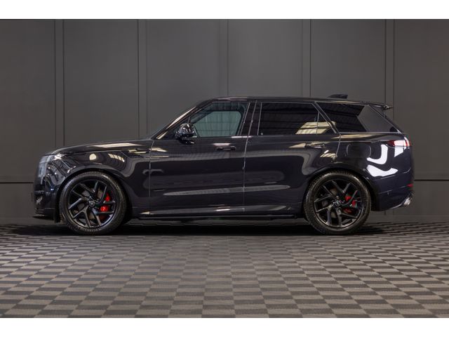 Image for 2025 Land Rover Range Rover Sport P460e Dynamic SE