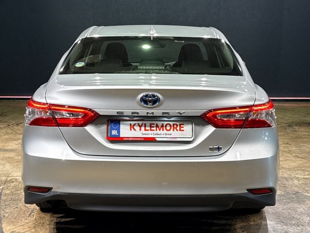 Image for 2020 Toyota Camry HYBRID - TOYOTA SAFETY SENSE - CRUISE CONTROL - PUSH BUTTON STOP/START - REVERSE CAMERA