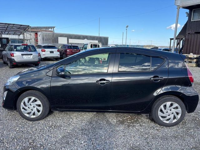 Image for 2015 Toyota Aqua 152 S