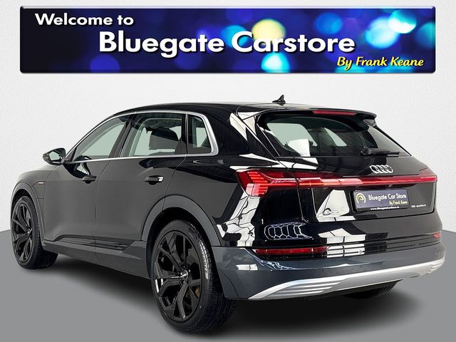 Image for 2021 Audi e-tron TECHNIK 50 QUATTRO**NEW 22"ALLOYS**FRONT HEATED ELECTRIC SEATS**BLACK LEATHER INTERIOR**TOUCH SCREEN INFOTAINMENT**TOUCH SCREEN CLIMATE CONTROL**REVERSE CAMERA**DIGITAL DASH**ELECTRIC TAILGATE**