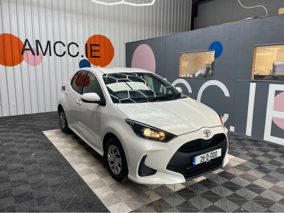 Image for 2022 Toyota Yaris €13950 2022 TOYOTA YARIS X 1.0 AUTOMATIC / REVERSE CAMERA AND MORE