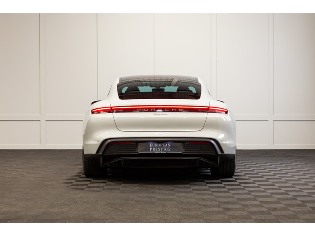 Image for 2022 Porsche Taycan 402BHP